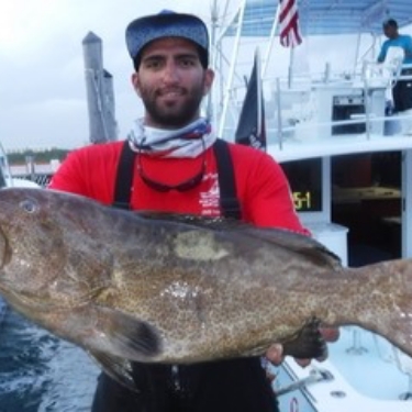 Catch big fish Therapy IV, Miami Beach's #1 Deep Sea Fishing Experience